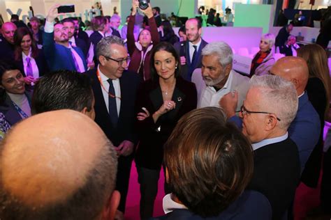 Encuentro De La Ministra Reyes Maroto Con La Amtc Y La Amt En Fitur