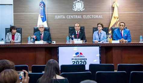 Pleno JCE se reúne para conocer cronograma de elecciones