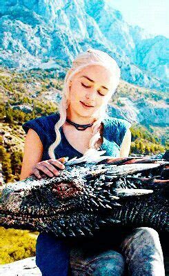 Pin By Tara Schofield On Game Of Thrones Mother Of Dragons Winter Is