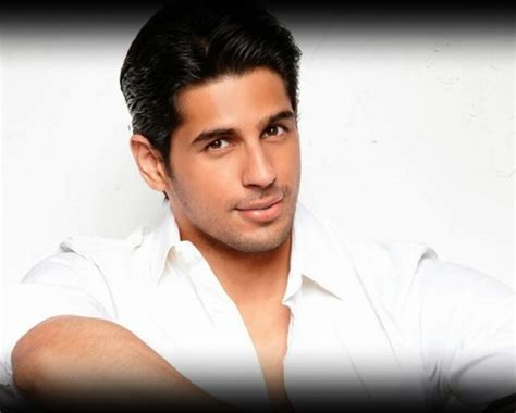 Sidharth Malhotra - Age, Bio, Birthday, Family, Net Worth | National Today