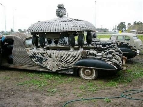 20 Bizarre Hearses Around The World Unusual Corner Hearse Vintage