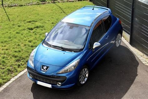 Annonce Vendue Peugeot 207 Rc 1 6 Thp 175 Ch Citadine Bleu Occasion 4 900 € 179 000 Km