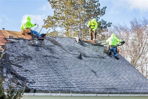 How To Repair Roof Shingles The Right Way In Wisconsin