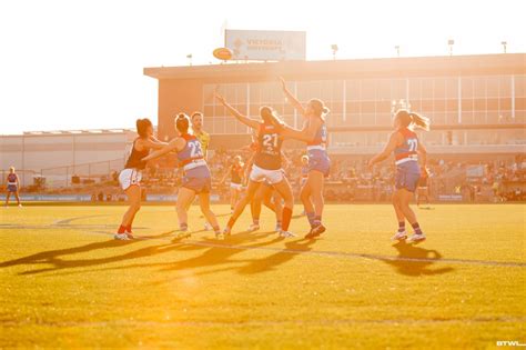 The Round Up Aflw Round One Siren Aussie Rules