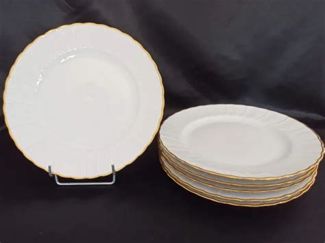 6 ASSIETTES PLATES EN PORCELAINE DE LIMOGES BERNARDAUD Modèle VERLAINE