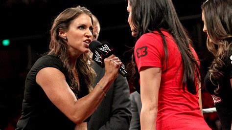 Brie Bella vs. Stephanie McMahon SummerSlam Match contract signing: photos | WWE