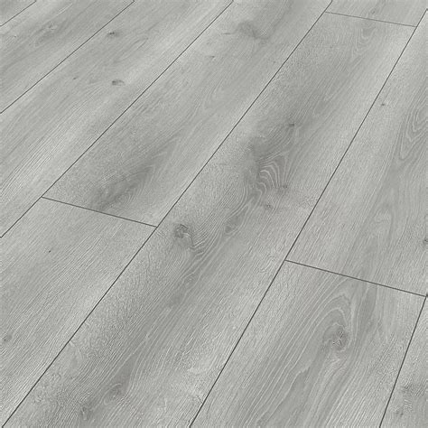 Classen Grey Oak Effect Laminate Flooring 197m² Pack Of 8 Diy At Bandq