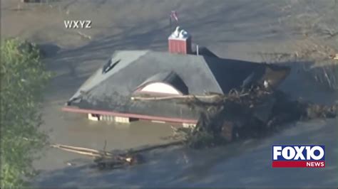 Thousands Evacuate After Dams Breach In Mid Michigan Youtube