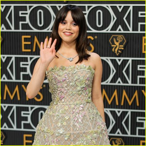 Jenna Ortega Reacts To Percy Hynes Whites ‘wednesday Exit Explains