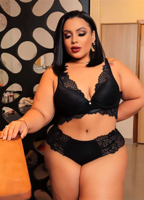 Conjunto Plus Size Belíssima Preto Mais que Lingerie