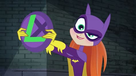 Batgirl The Detective Dc Superhero Girls Cartoon Network Asia Youtube