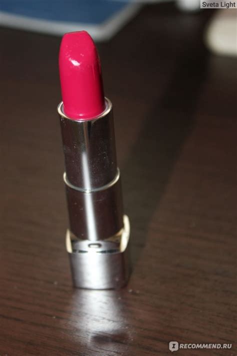 Губная помада Rimmel Moisture Renew - «Отличная ягодная помада ...