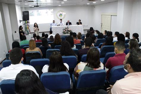 Genivaldo Abreu Pacientes que participaram de Mutirão de Escoliose do