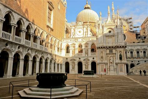 Doge's Palace Venice: the Inner Courtyard (with Description)