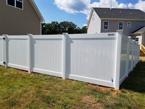 Custom Fences Richmond Va Minors Fences Inc Vinyl Fences