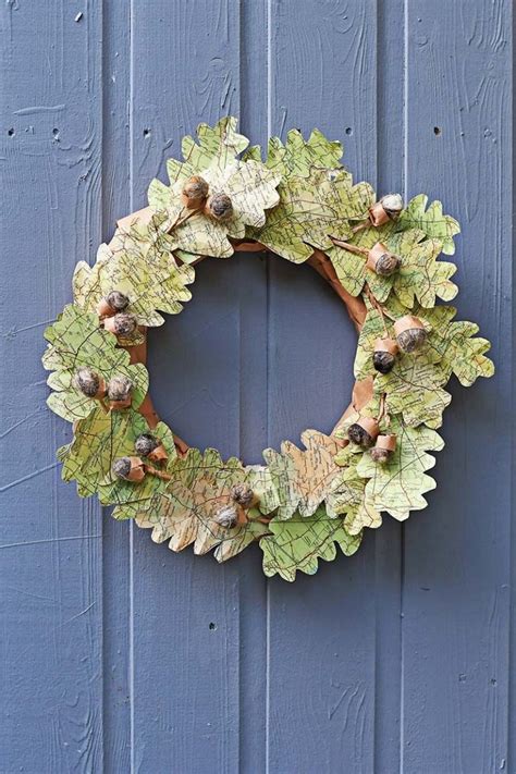 Beautiful Leaf Crafts Just In Time For Autumn