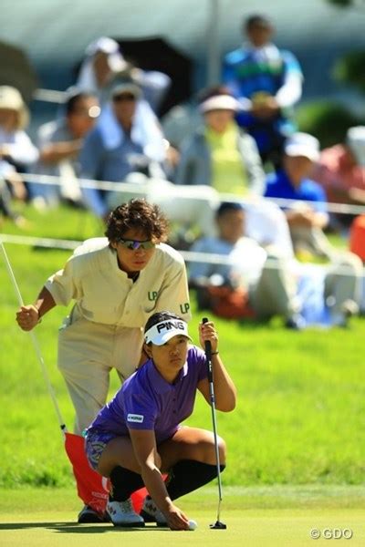 鈴木愛が大会最年少優勝へ4差首位 不動がメジャー初の予選落ち【国内女子ツアー Lpga】｜gdo ゴルフダイジェスト・オンライン