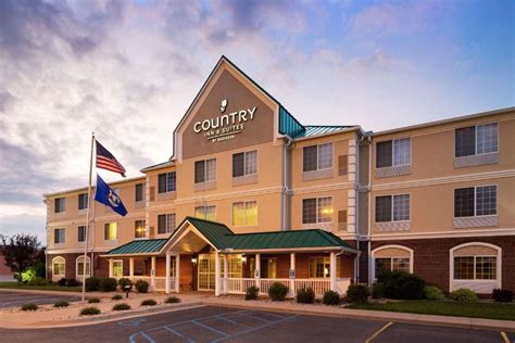 Country Inn & Suites by Radisson, Big Rapids, MI, Big Rapids (updated ...