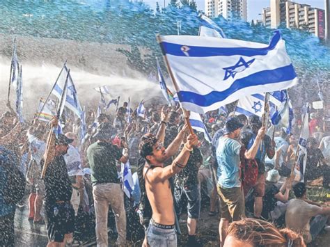 Israel aprueba cláusula clave de polémica reforma judicial