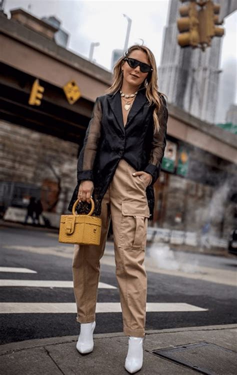 40 Seriously Stylish Cargo Pants Outfit Ideas For Women In 2022 La