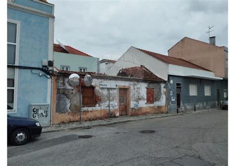 Moradia T3 à venda em Gaio Rosário e Sarilhos Pequenos Moita RE MAX