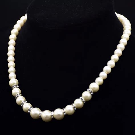 Fashion simple pearl necklace, for women's necklace.-in Chain Necklaces from Jewelry ...