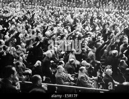 Rallye Im Berliner Sportpalast Stockfotografie Alamy