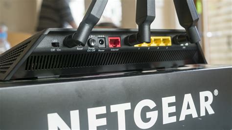 Netgear D700 Nighthawk Router Review // TechNuovo.com