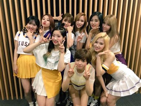 Twice Talk Solo And Sub Units Twice 트와이스 ㅤ Amino