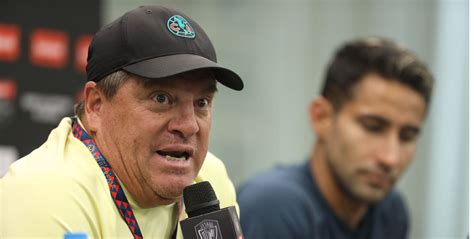 Miguel Herrera Explota Contra La Afici N Del Am Rica Hoy Fut Liga Mx