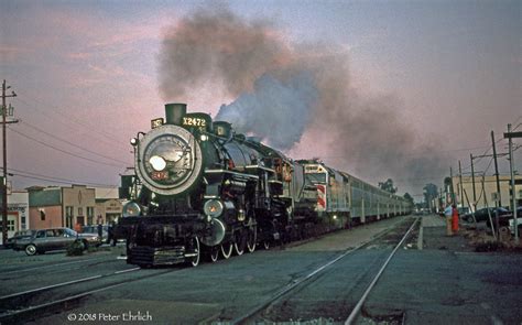 Sp 2472caltrain 2472 Passing Burlingame Ib Its Late In Flickr