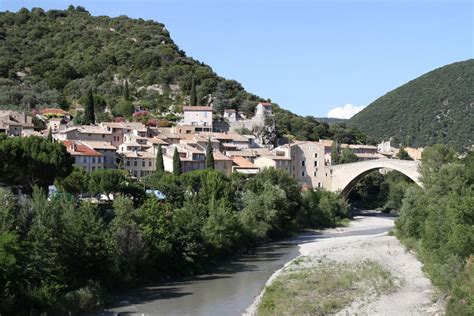 Que Visiter Autour De Mont Limar Palais Des Bonbons Du Nougat Et Des