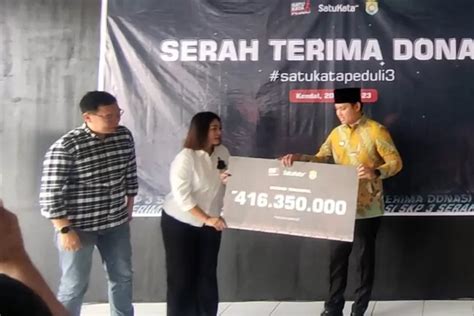 Satu Kata Peduli Donasikan Rp Juta Untuk Kebutuhan Anak Slb Dan