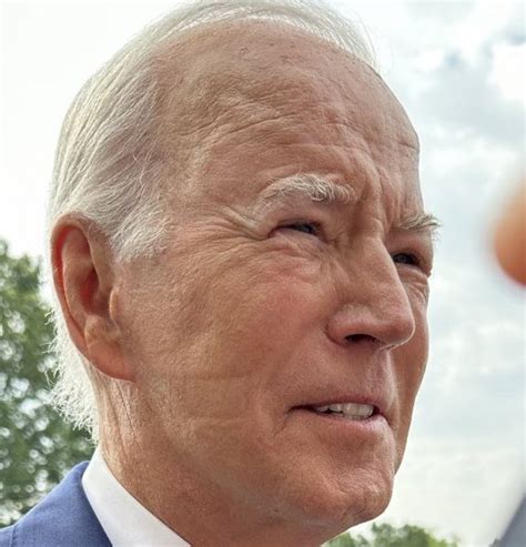 I Meme Therefore I Am On Twitter Biden Is A Walking Vegetable