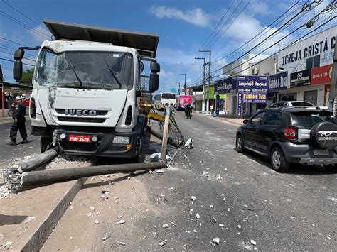 Caminh O Derruba Poste Em Acidente Na Zona Norte De Natal Rio Grande