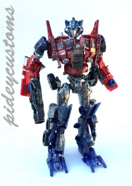 Battle Damaged G Optimus Prime Transformers Custom Action Figure