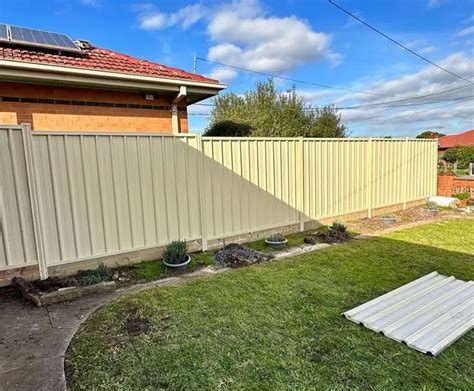 Paramount Fencing Launceston Commercial Timber Aluminium