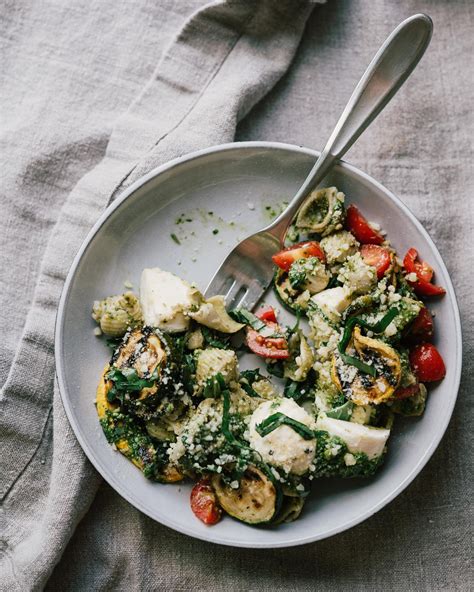 Pesto Pasta W Charred Zucchini