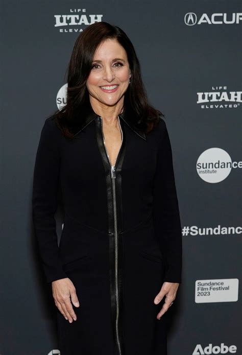 Julia Louis Dreyfus Reacts To Watching Sons Slocg Sex Scenes Us Weekly