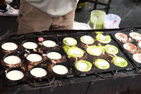 Kue Bikang O Carabikang Es Uno De Los Pasteles Tradicionales Típicos De