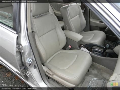 Ivory Interior Photo for the 1998 Honda Accord EX V6 Sedan #58520939 | GTCarLot.com