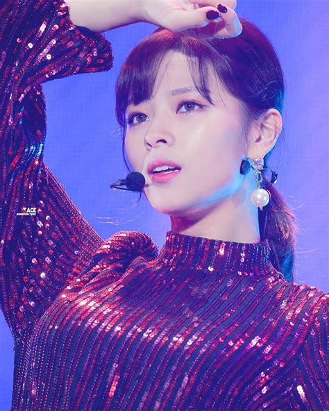 God is a woman ジョンヨン トゥワイス 트와이스 정연 jeongyeon twice