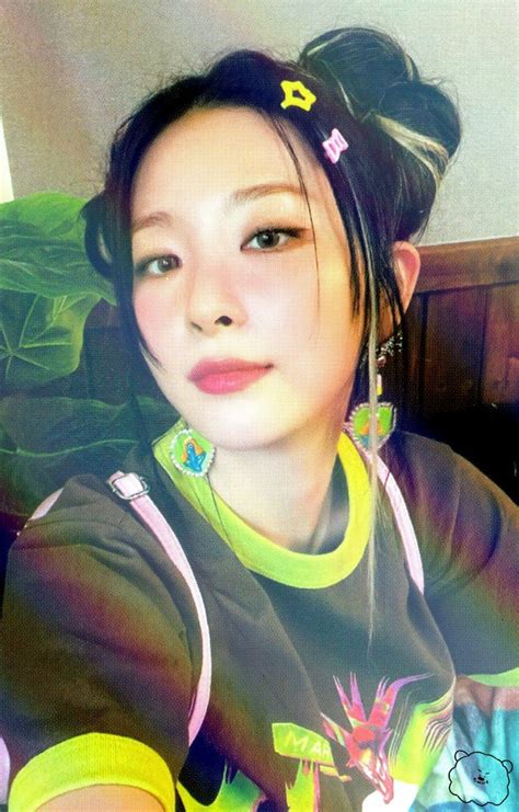 김럽 on Twitter 슬기 레드벨벳 벨벳