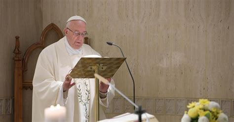 Papa Francesco La Terra Ha La Febbre E Si Sente Male Come Qualsiasi