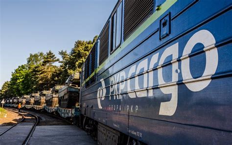 PKP CARGO odebrało pierwsze platformy intermodalne serii Sggrs Raport