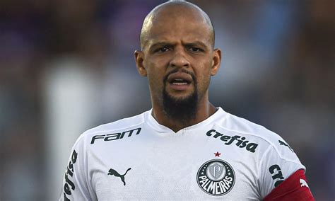 Felipe Melo UFFICIALE Non Si Ritira E Firma Con Il Fluminense Mercato