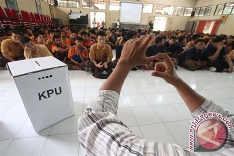 Kpu Kepulauan Selayar Sosialisasi Ke Penyandang Disabilitas Antara News