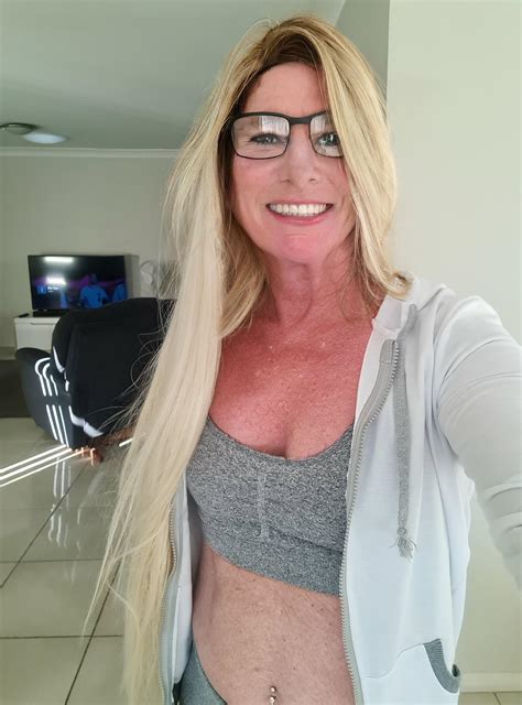 Hi All New Hair Long Blonde And Sporty Hope You Are All Feeling Good