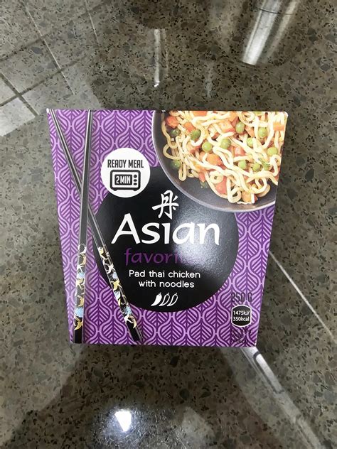 2662 Asian Favorites „pad Thai Chicken With Noodles“ Box Happysouperde