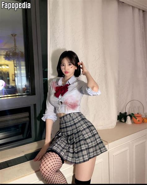 Youchi Nude Leaks Photo Fapopedia